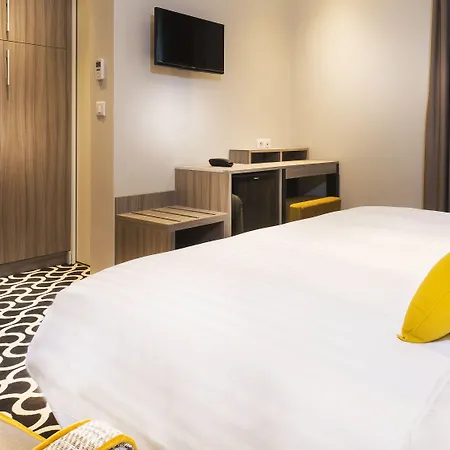 Hotel International