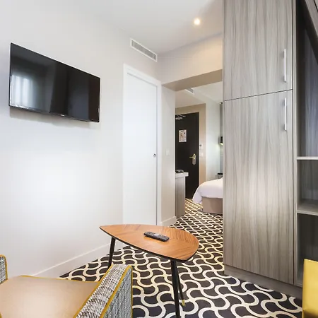 Hotel International