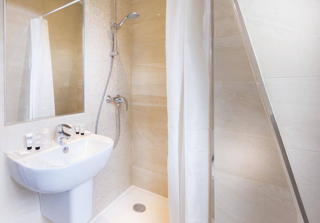 Hotel International 3*